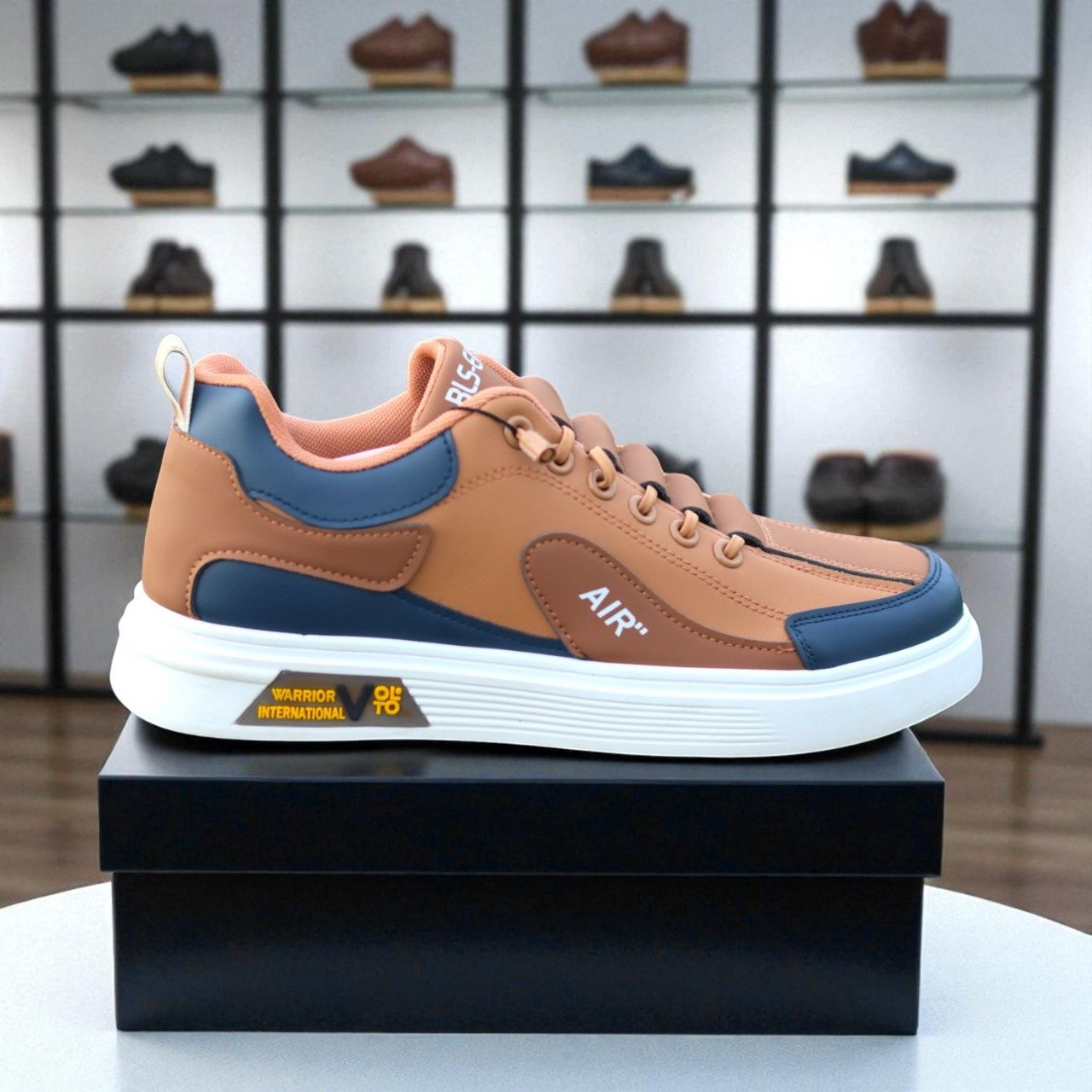 Stylish & Versatile Sneaker – Perfect Balance of Cool & Comfort